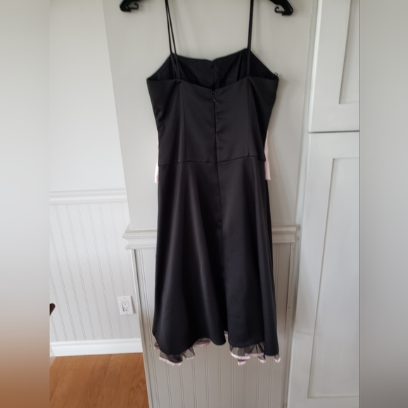 Aspeed Designer Prom Dress - Picture 9 of 9